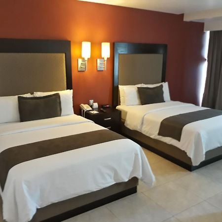 Hotel & Suites Pf เม็กซิโกซิตี้ ภายนอก รูปภาพ