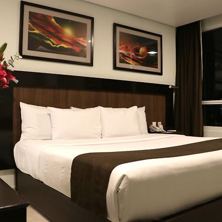 Hotel & Suites Pf เม็กซิโกซิตี้ ภายนอก รูปภาพ