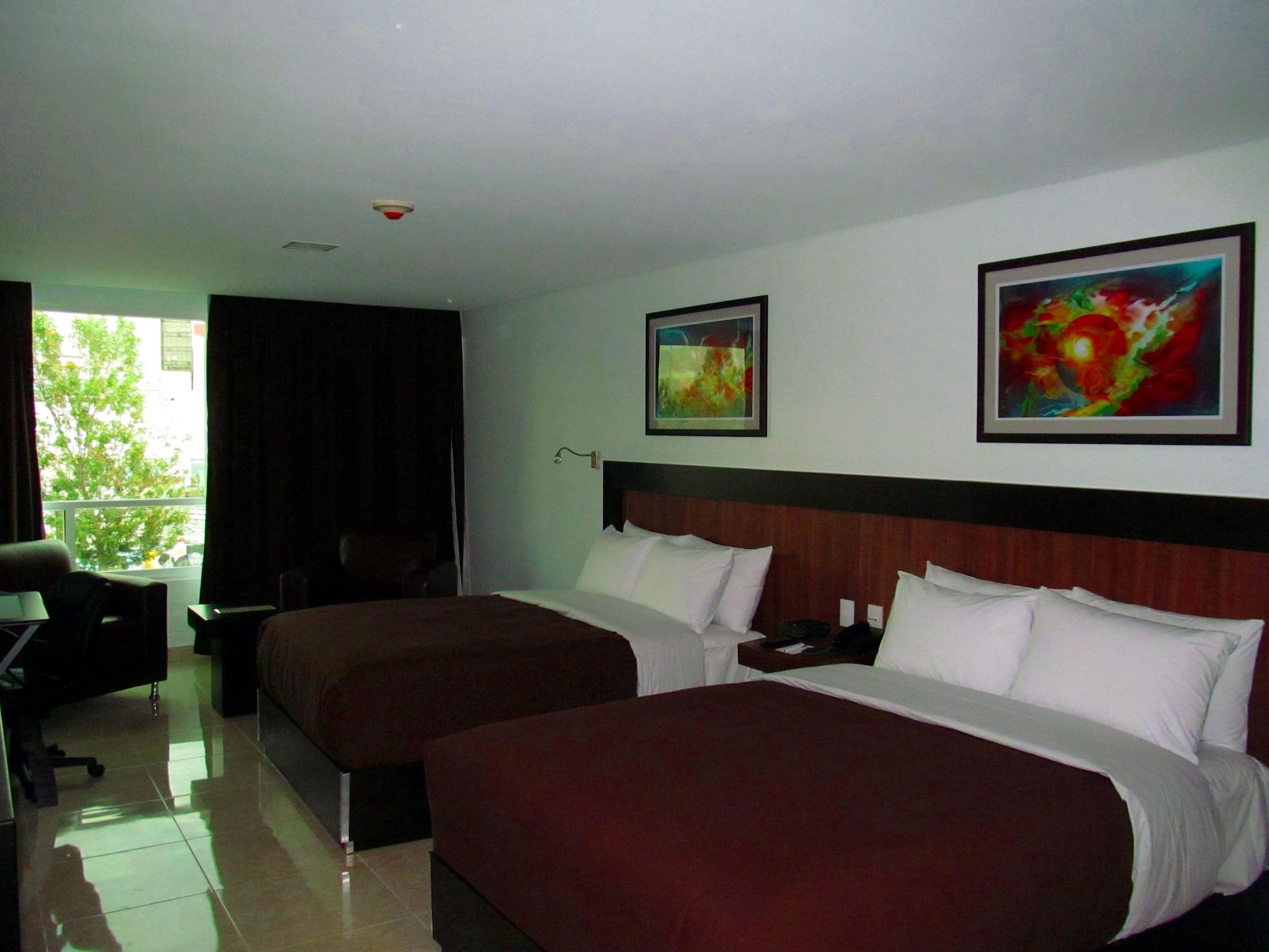 Hotel & Suites Pf เม็กซิโกซิตี้ ภายนอก รูปภาพ