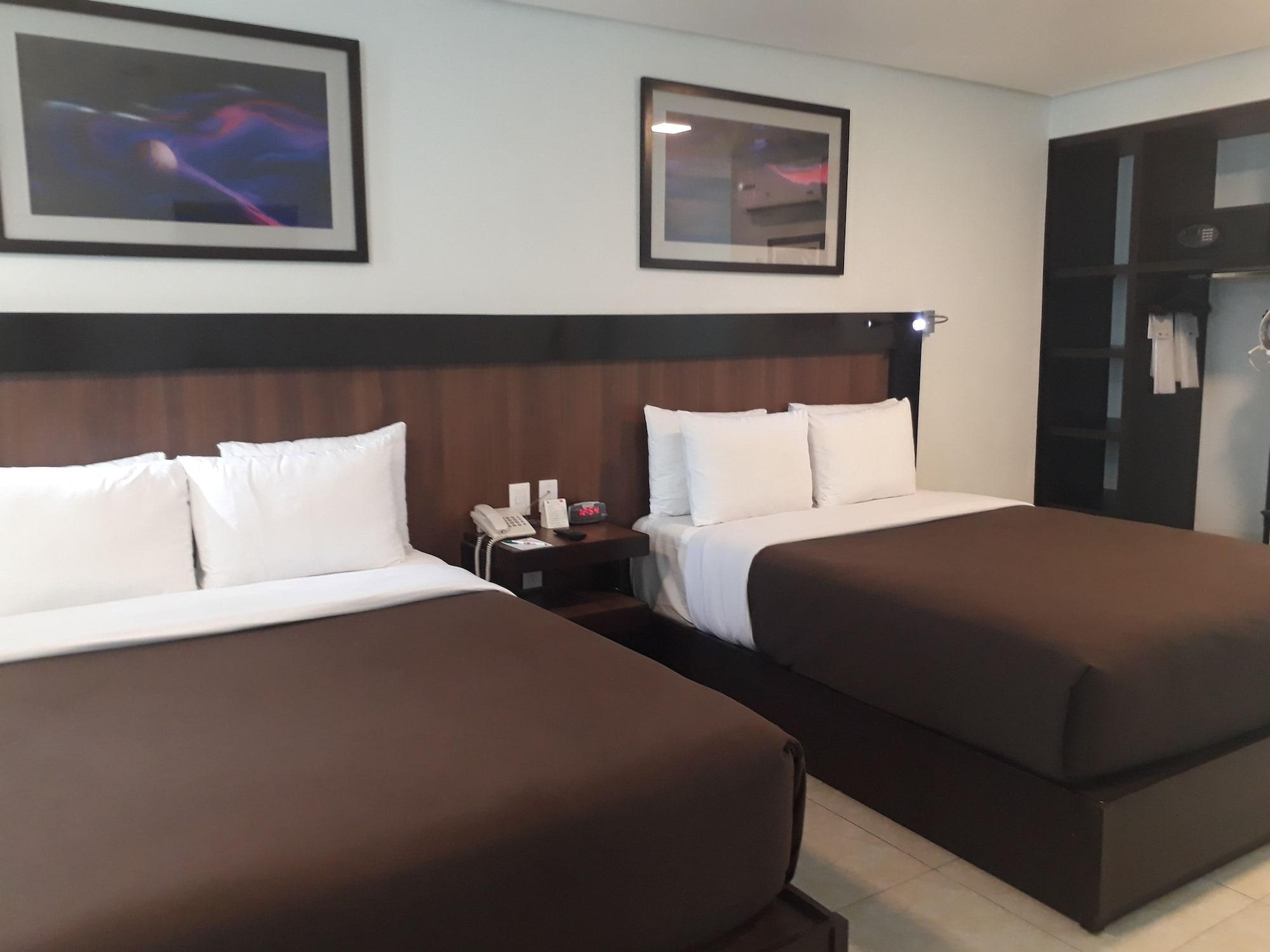 Hotel & Suites Pf เม็กซิโกซิตี้ ภายนอก รูปภาพ