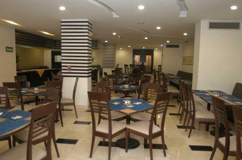Hotel & Suites Pf เม็กซิโกซิตี้ ร้านอาหาร รูปภาพ